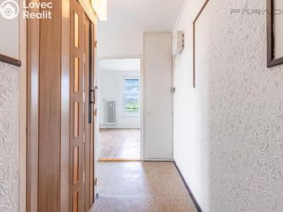 Продажа квартиры 2+1 Praha, Nekvasilova č. 12