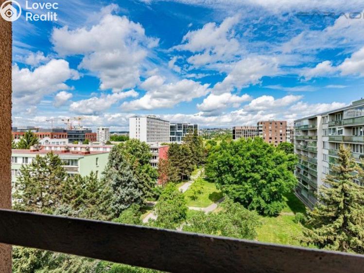 Prodej bytu 2+1 Praha, Nekvasilova č. 9