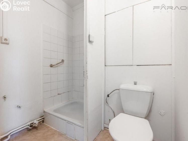 Prodej bytu 2+1 Praha, Nekvasilova č. 13