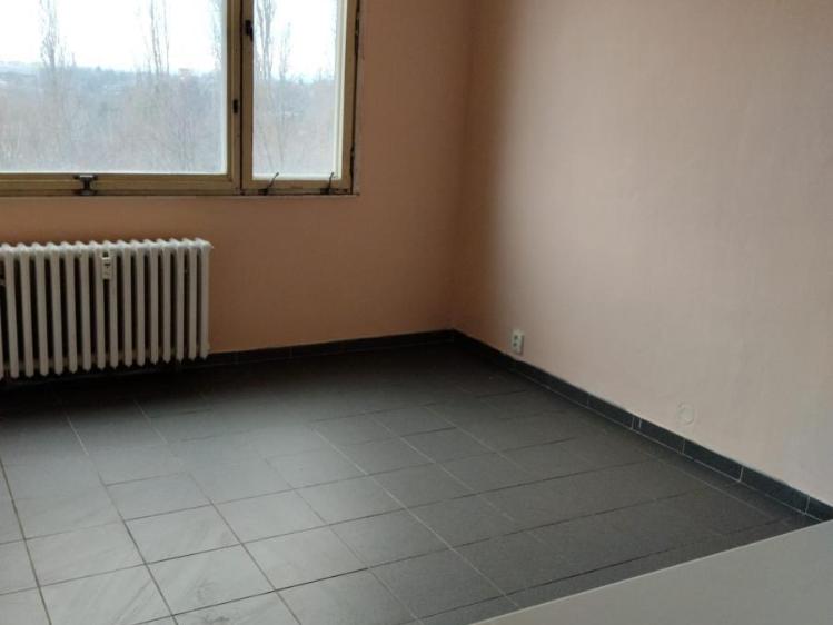 Pronájem bytu 1+1 Chomutov, Kyjická č. 2