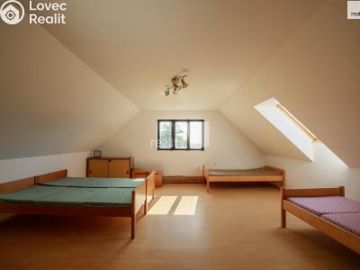 Sale family house Myslív č. 3