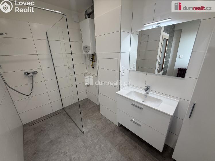 Pronájem bytu 3+KK Praha 10, Žernovská č. 15