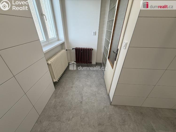 Pronájem bytu 3+KK Praha 10, Žernovská č. 16