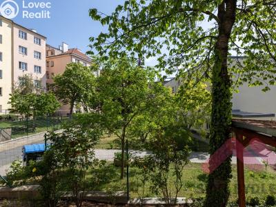 Rent apartment 1+KK Praha, Tolstého č. 4
