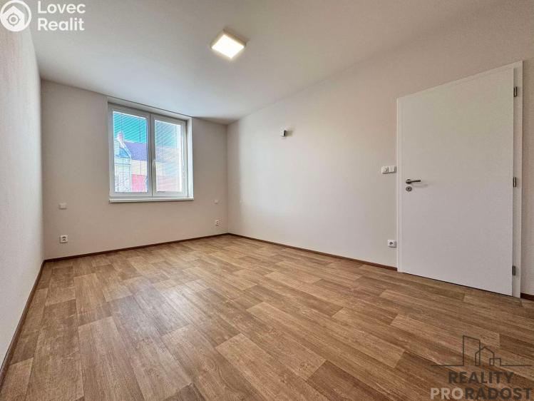Rent apartment 2+KK Hodonín, Národní třída 301/26 č. 5