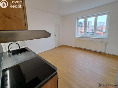 Rent apartment 2+KK Zlín, Podvesná IX 734 č. 5