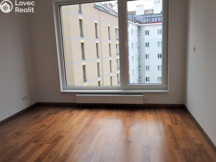 Pronájem bytu 2+KK Praha, U plynárny 1588/81 č. 5