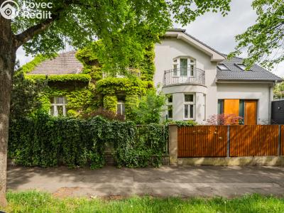 Продаж сімейного будинку Praha, Káranská č. 3