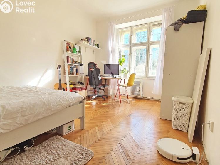 Prodej bytu 2+1 Praha, Jičínská 1616/29 č. 5