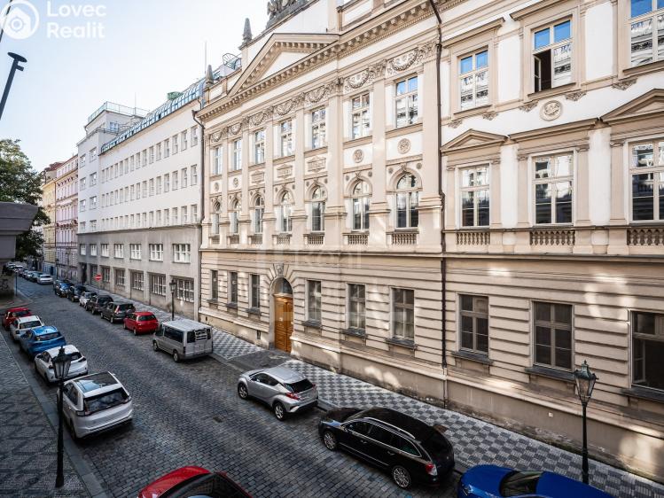 Prodej bytu 4+1 Praha, Betlémská č. 13