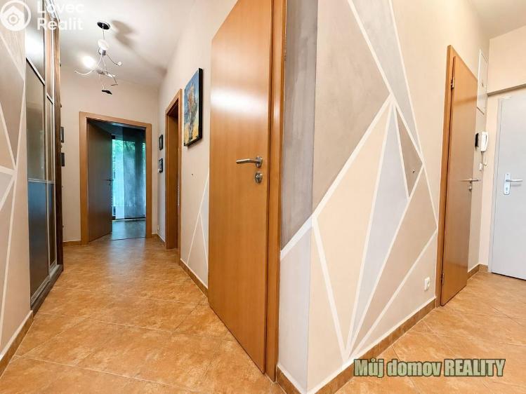 Pronájem bytu 3+KK Praha, Nad Smetankou 228/6 č. 9