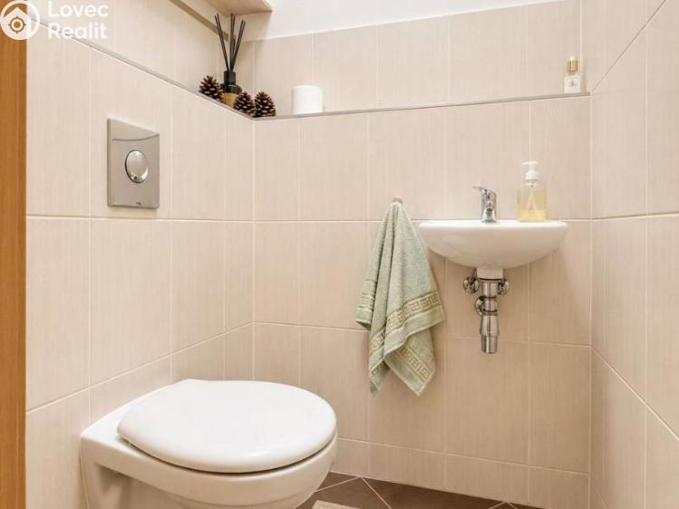 Pronájem bytu 3+KK Praha, Nad Smetankou 228/6 č. 10