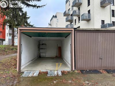 Аренда квартиры 3+1 Olomouc, Varšavské nám. č. 17