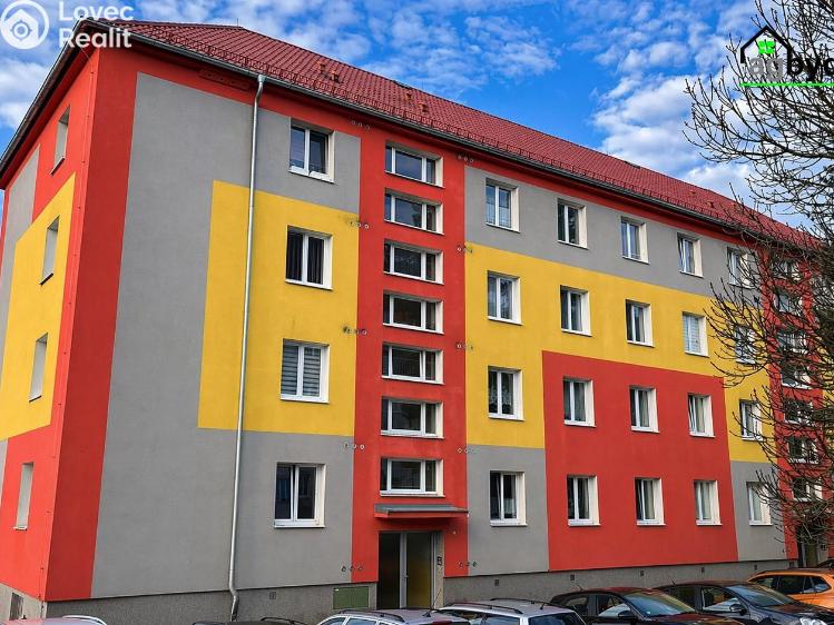 Prodej bytu 2+1 Tachov, Školní 1369 č. 1