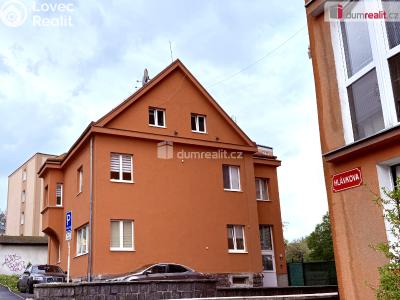 Prodej bytu 1+1 Karlovy Vary, Hlávkova č. 3