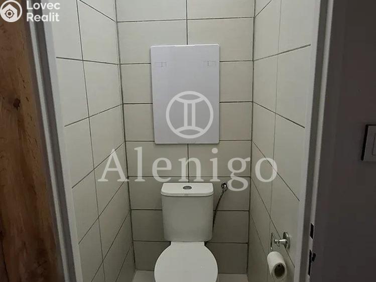Prodej bytu 2+1 Praha, Sněženková č. 8