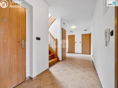 Prodej bytu 5+KK Jesenice, Příčná II. č. 5