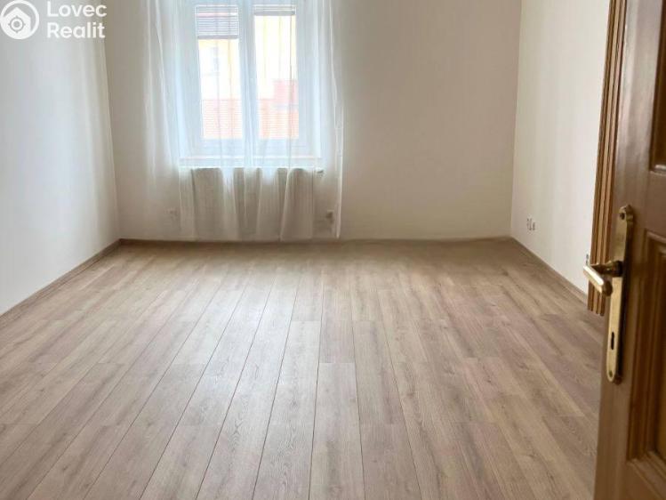 Rent apartment 2+1 Praha, Na hrázi č. 2
