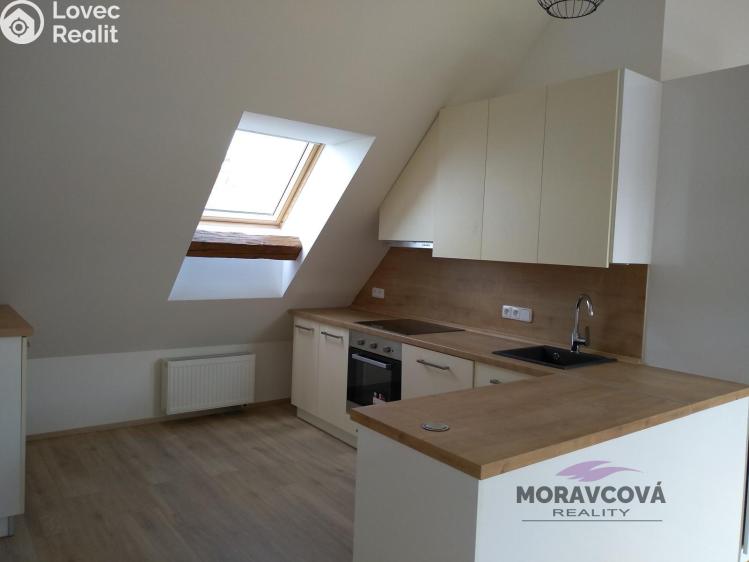 Pronájem bytu 3+KK Čáslav, Poštovní 252 č. 2