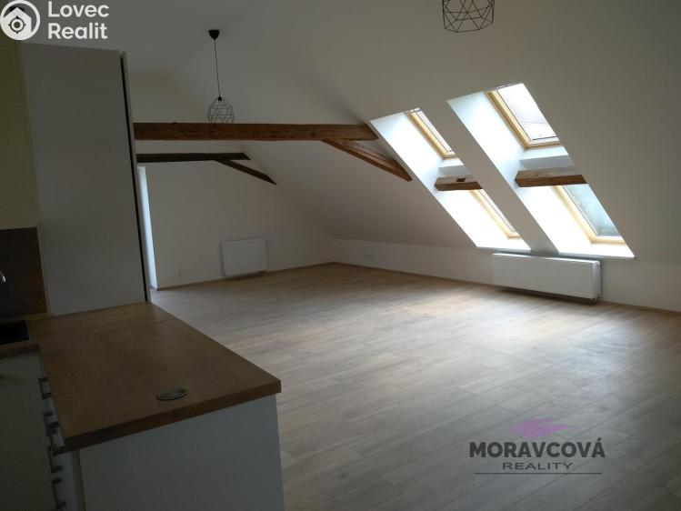 Pronájem bytu 3+KK Čáslav, Poštovní 252 č. 5