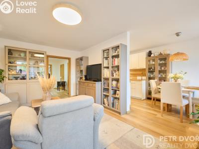 Продаж квартири 4+1 Praha, Kovářova č. 1