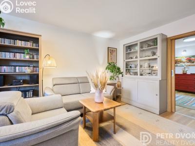 Sale apartment 4+1 Praha, Kovářova č. 6