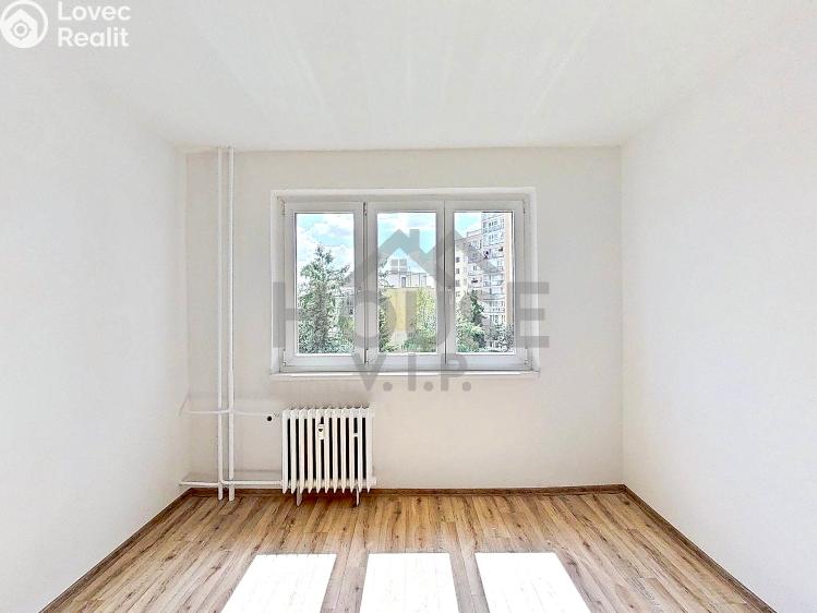 Sale apartment 2+1 Praha, Sněženková 2579/9 č. 5