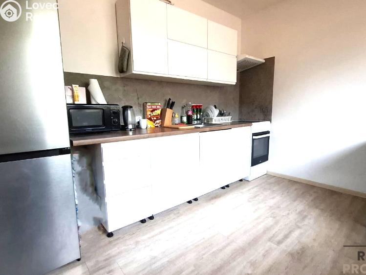 Sale apartment 4+1 Vyškov, Sídliště Osvobození č. 5