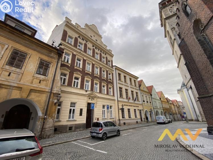 Аренда квартиры 2+1 Hradec Králové, náměstí Jana Pavla II. č. 1