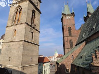 Аренда квартиры 2+1 Hradec Králové, náměstí Jana Pavla II. č. 24