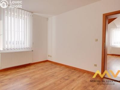 Аренда квартиры 4+KK Lochenice č. 15