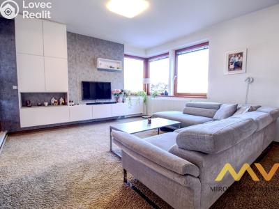 Аренда квартиры 4+KK Hradec Králové, Národních mučedníků č. 2