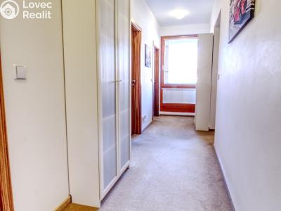 Аренда квартиры 4+KK Hradec Králové, Národních mučedníků č. 18