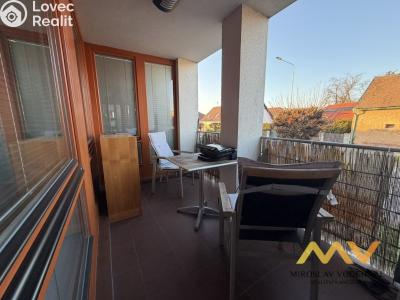 Аренда квартиры 4+KK Hradec Králové, Národních mučedníků č. 26