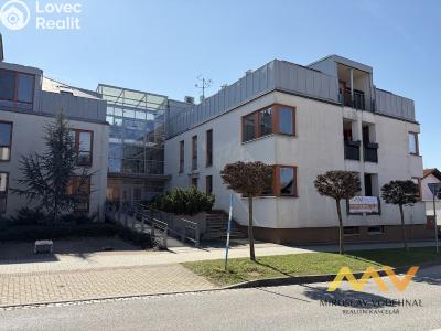 Аренда квартиры 4+KK Hradec Králové, Národních mučedníků č. 28