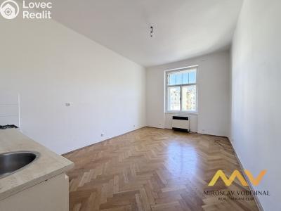 Аренда квартиры 2+KK Hradec Králové, Nerudova č. 4