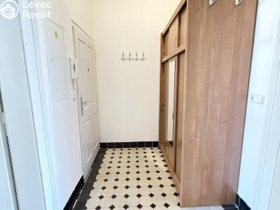 Аренда квартиры 2+KK Hradec Králové, Nerudova č. 14