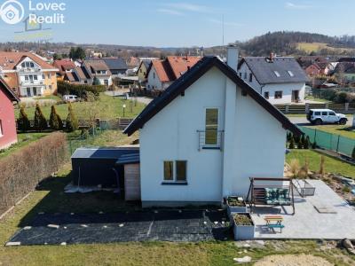 Продаж сімейного будинку Kněžmost, Západní 415 č. 4