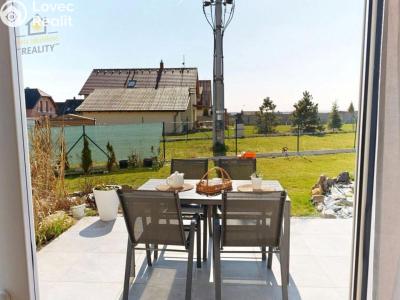Продаж сімейного будинку Kněžmost, Západní 415 č. 9