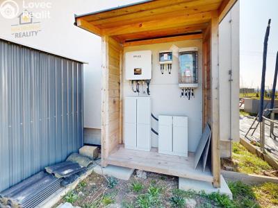 Продаж сімейного будинку Kněžmost, Západní 415 č. 33