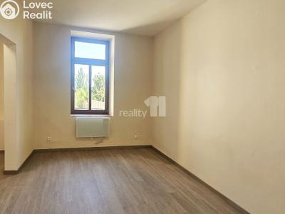 Pronájem bytu 2+KK Kolín, Školská č. 7