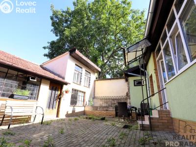 Продаж сімейного будинку Prštice, Kelendrov 100 č. 2