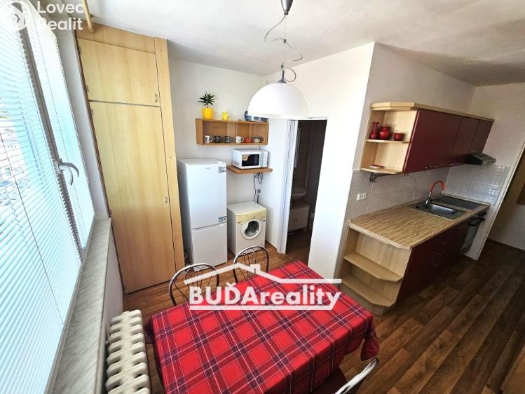 Аренда квартиры 1+1 Zlín, Dlouhá č. 3