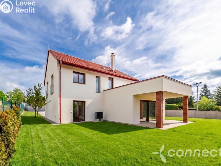 Sale family house Velké Popovice č. 1