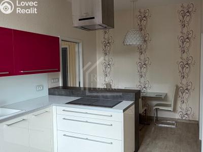 Аренда квартиры 3+1 Praha, Charlese de Gaulla č. 4