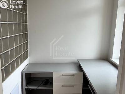 Аренда квартиры 3+1 Praha, Charlese de Gaulla č. 5