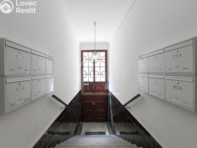 Аренда квартиры 3+1 Praha, Charlese de Gaulla č. 11