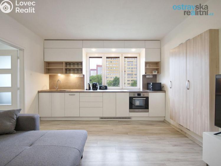 Sale apartment 3+KK Ostrava, Balcarova 2241/7 č. 1