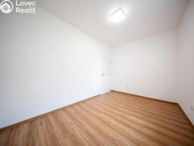 Pronájem bytu 2+KK Tábor, Hošťálkova č. 17
