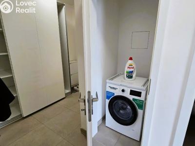 Rent apartment 2+KK Praha, Nekvasilova č. 5
